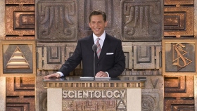 David Miscavige, a Szcientológia vallás vezetője, a Religious Technology Center Vezetőtestületének Elnöke vezette az új mexikói ideális Szcientológia szervezet megnyitóünnepségét.